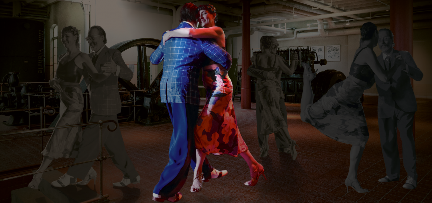 Tango tanzendes Paar in der Maschinenhalle