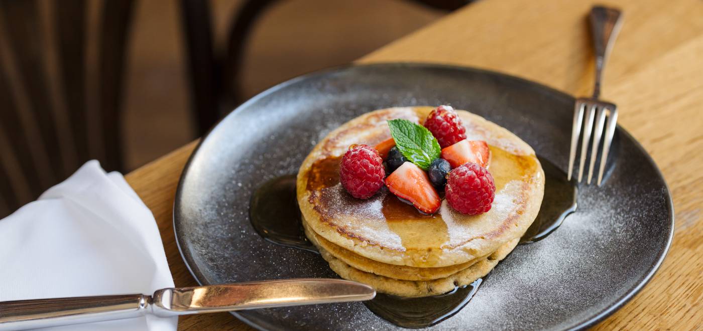 Fluffy pancakes with maple syrup
