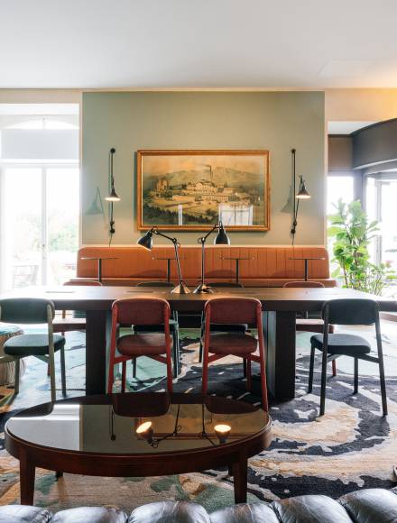 Coworking Space - B2 Hotel